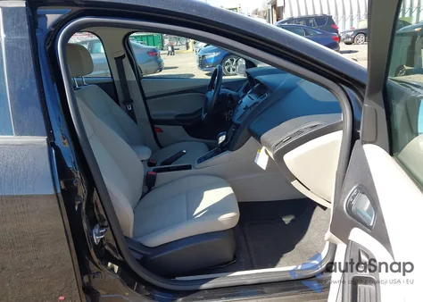 2015 Ford Focus Se from USA, damaged, VIN 1FADP3K21FL213534